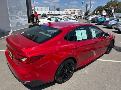 Certified 2026 Toyota Camry SE FWD image 10