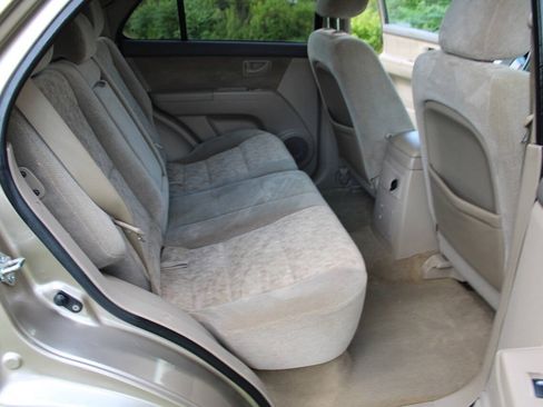 Used 2008 Kia Sorento 2WD image 33