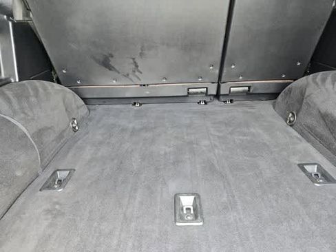 Used 2016 Mercedes-Benz G 550 image 19