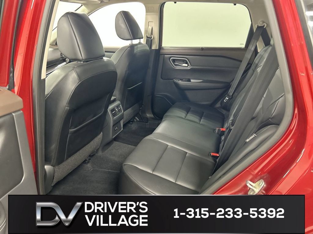 Used 2021 Nissan Rogue SV w/ Premium Package AWD/4WD image 20