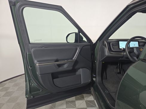 Used 2025 Rivian R1S Adventure AWD/4WD image 16