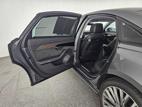Used 2019 Audi A8 L 3.0T image 15