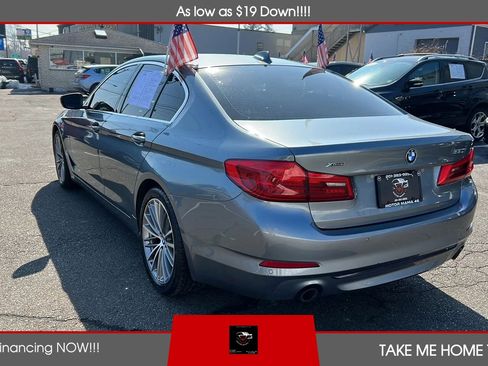 Used 2019 BMW 530i xDrive w/ Convenience Package image 3
