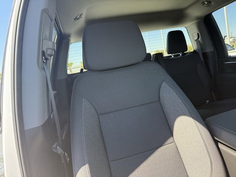 Used 2025 Chevrolet Silverado 2500 LT w/ Convenience Package image 47