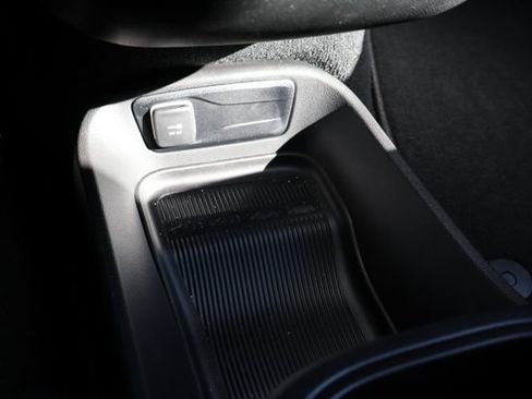 New 2026 Chrysler Pacifica Select image 19