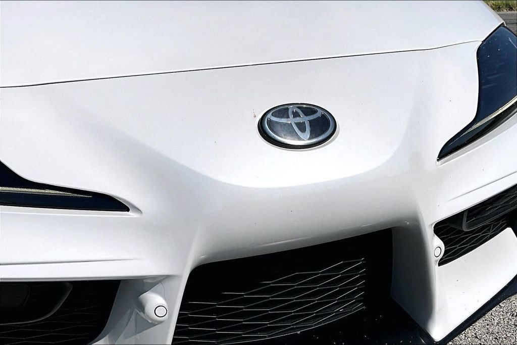 Used 2020 Toyota Supra w/ Driver Assist Package RWD image 29