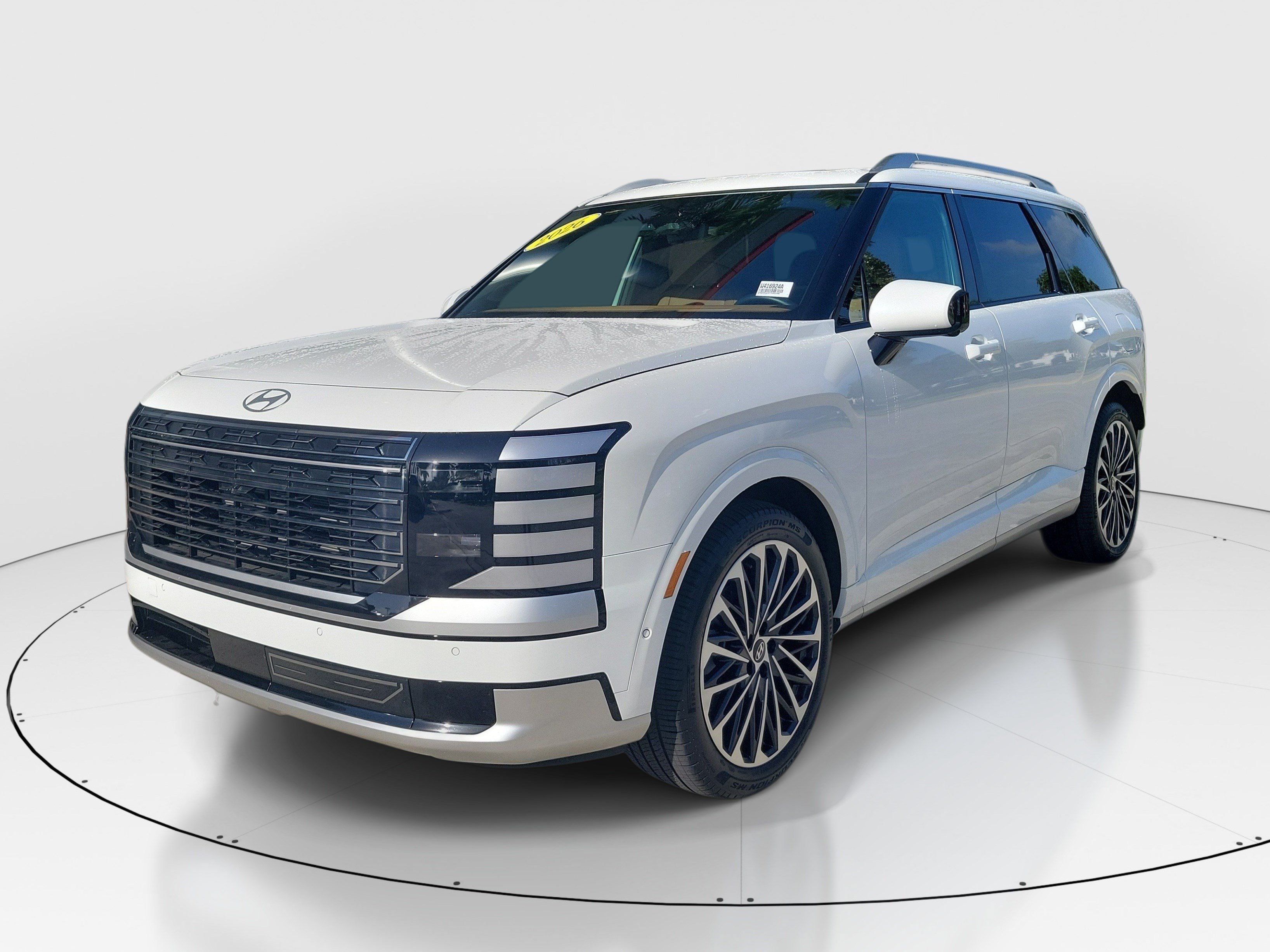 Used 2026 Hyundai Palisade Calligraphy FWD image 3