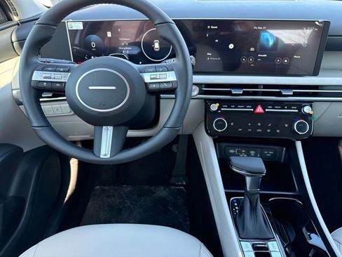 New 2026 Hyundai Tucson SEL image 18