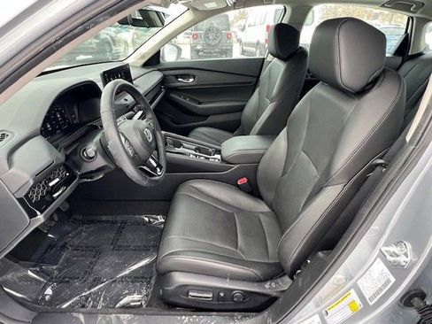 Used 2025 Honda Accord EX-L image 12