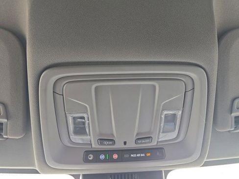 Used 2024 GMC Sierra 1500 Elevation RWD image 7