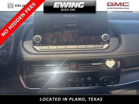 Used 2023 Nissan Rogue SV w/ SV Premium Package image 6