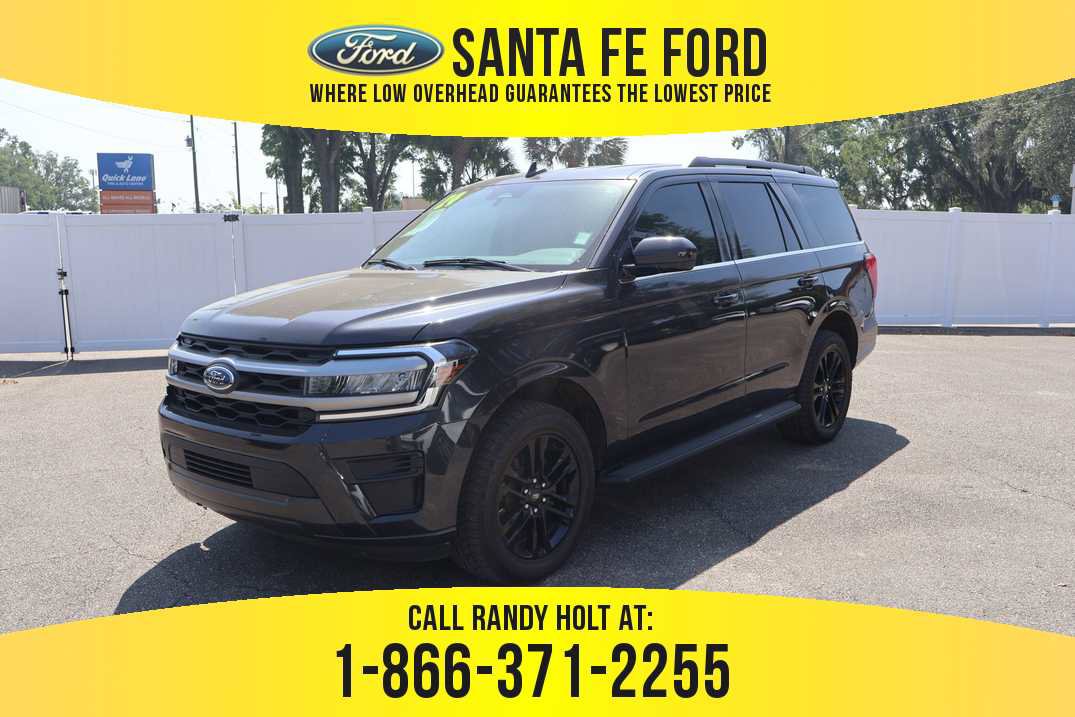 Used 2024 Ford Expedition XLT AWD/4WD image 1