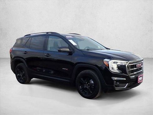 Used 2022 GMC Terrain AT4 w/ Infotainment Package II image 6