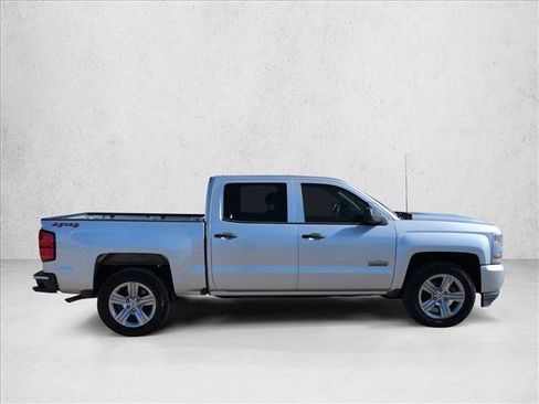 Used 2018 Chevrolet Silverado 1500 Custom w/ Texas Edition image 4