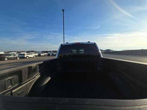 Used 2022 Ford F250 XLT w/ XLT Value Package image 5