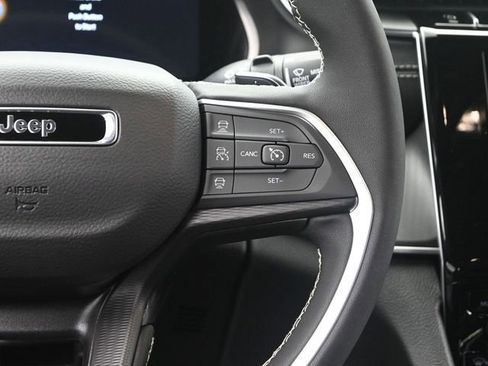 New 2026 Jeep Grand Cherokee L 4WD image 31