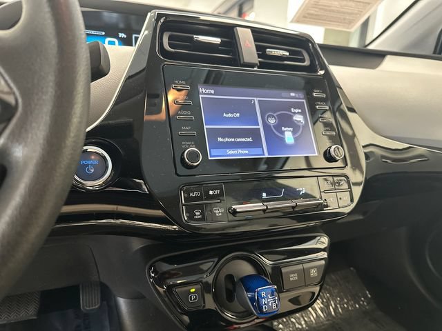 Used 2020 Toyota Prius LE AWD/4WD image 23