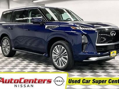 Used 2025 INFINITI QX80 Sensory