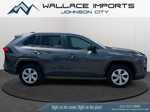 Used 2023 Toyota RAV4 LE FWD image 6