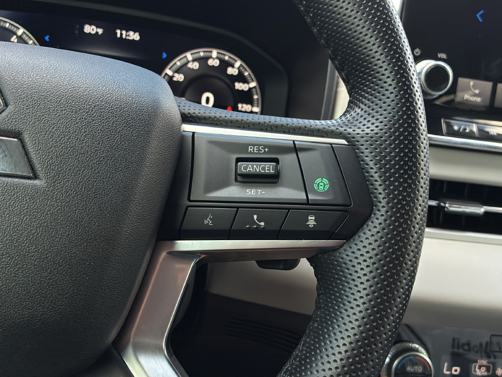 Used 2024 Mitsubishi Outlander SEL FWD image 28