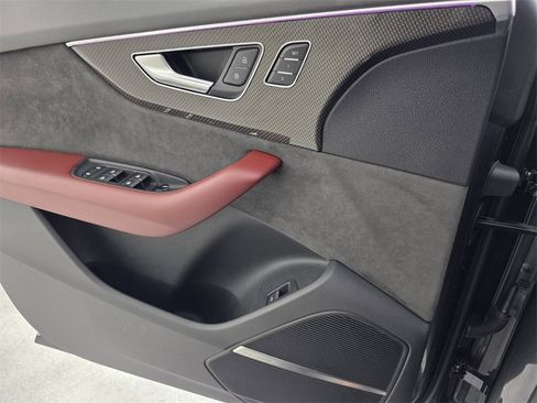 Used 2021 Audi SQ8 Premium Plus w/ SQ8 Black Optic Package image 26