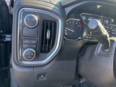 Used 2021 GMC Sierra 1500 SLT image 13