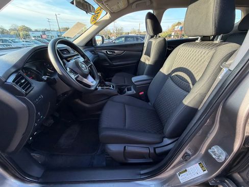 Used 2017 Nissan Rogue S AWD/4WD image 20