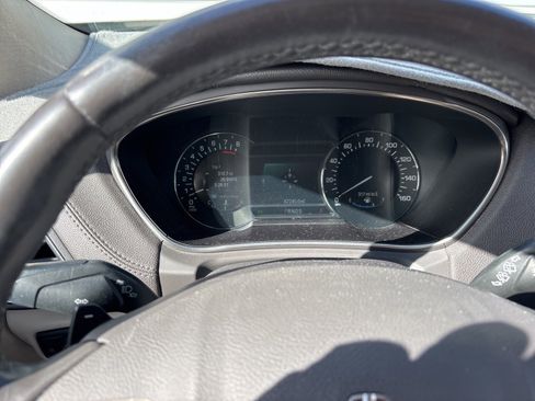 Used 2016 Lincoln MKX Reserve w/ Climate Package image 11