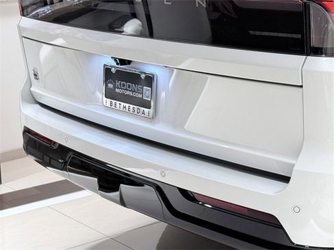 New 2025 Lincoln Navigator L Black Label w/ Black Label Special Edition image 4