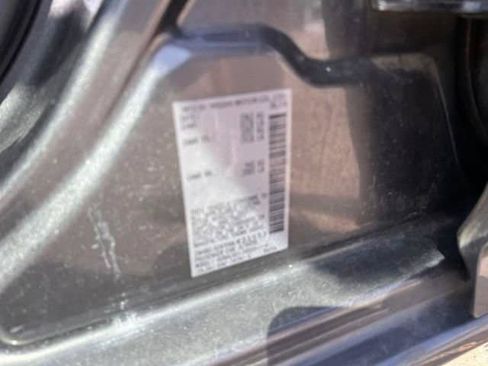 Used 2024 Nissan Altima 2.5 SV FWD image 7