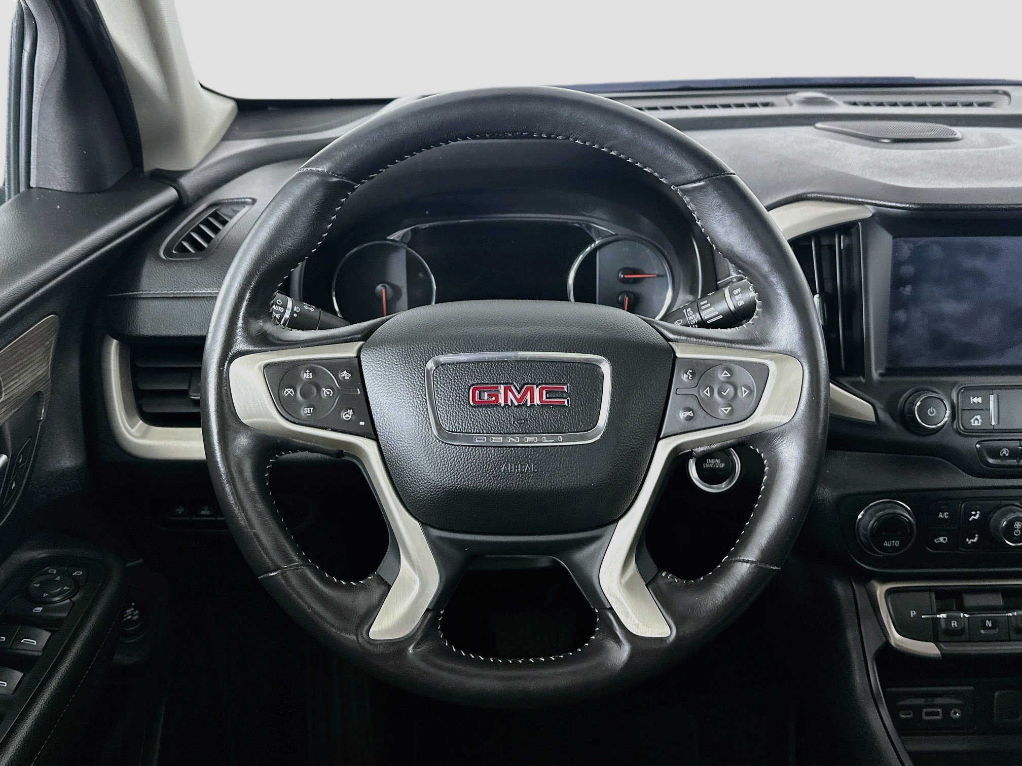 Used 2022 GMC Terrain Denali AWD/4WD image 17
