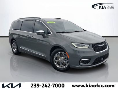 Used 2022 Chrysler Pacifica Limited
