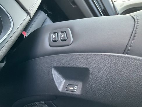 New 2026 Kia Carnival SX image 44