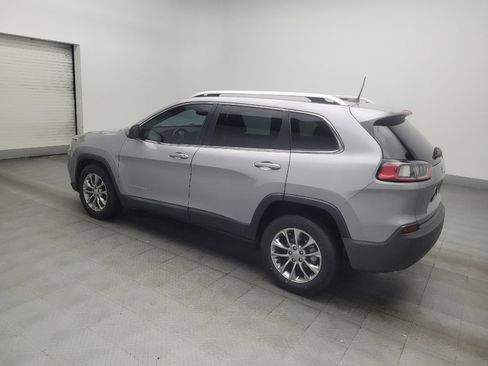 Used 2021 Jeep Cherokee Latitude Plus FWD image 3