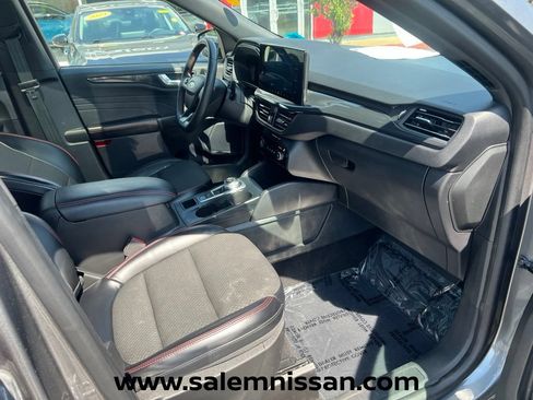 Used 2023 Ford Escape ST-Line w/ Tech Pack #1 AWD/4WD image 24