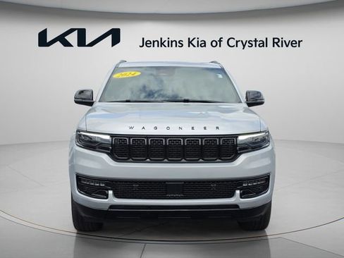 Used 2024 Jeep Wagoneer Series II AWD/4WD image 17