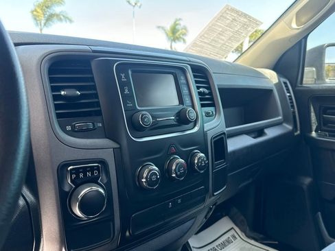 Used 2018 RAM 1500 Express RWD image 16