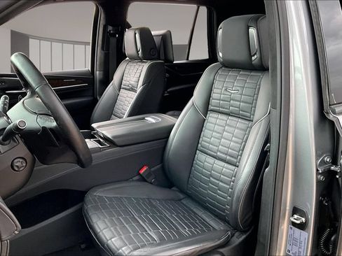 Certified 2024 Cadillac Escalade Sport Platinum w/ LPO, ONYX Package AWD/4WD image 27