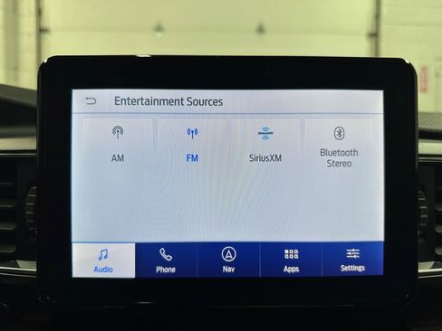 Used 2023 Ford Explorer Limited AWD/4WD image 33