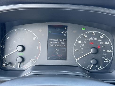 Used 2025 Toyota Corolla SE image 7