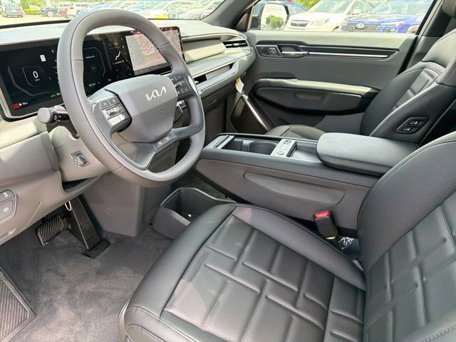 New 2026 Kia EV9 Land w/ Nightfall Edition Package AWD/4WD image 17
