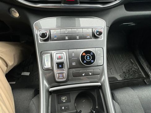 Used 2022 Hyundai Santa Fe SEL w/ Cargo Package AWD/4WD image 2