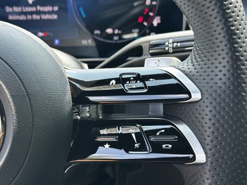Certified 2025 Mercedes-Benz GLC 350e 4MATIC w/ AMG Line image 29
