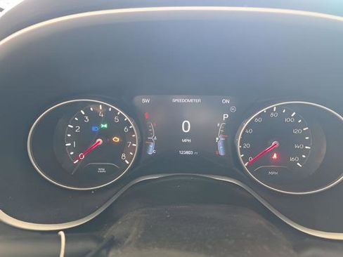 Used 2019 Jeep Compass Limited AWD/4WD image 7