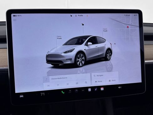 Used 2023 Tesla Model Y Long Range AWD/4WD image 19