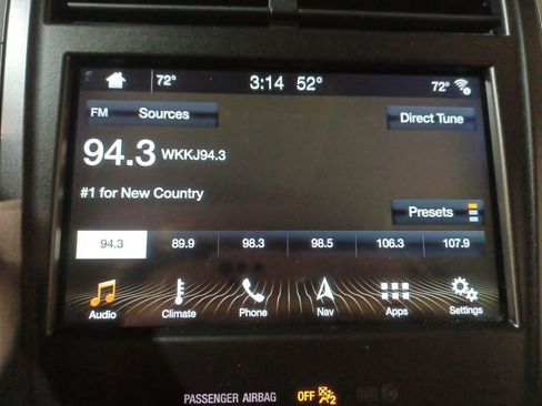 Used 2019 Lincoln MKC Reserve w/ MKC Climate Package image 12