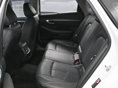 Used 2022 Hyundai Sonata Limited FWD image 31