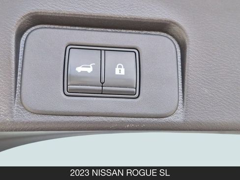 Used 2023 Nissan Rogue SL w/ SL Premium Package FWD image 25