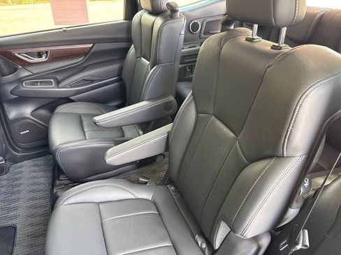 Used 2023 Subaru Ascent Touring w/ Popular Package #2A AWD/4WD image 17