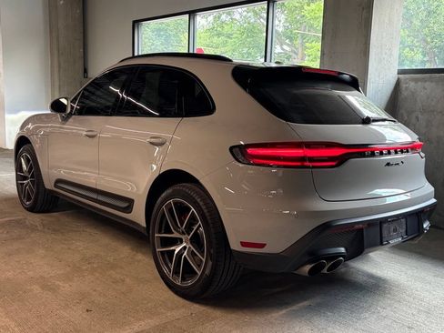 Used 2023 Porsche Macan S AWD/4WD image 3